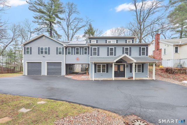 21 Lakeview Boulevard, Avon, CT 06001