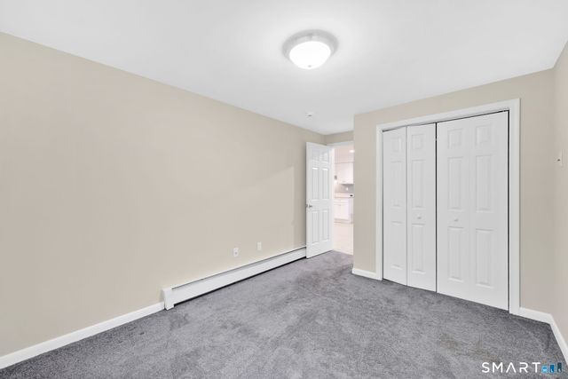 21 Lakeview Boulevard, Avon, CT 06001