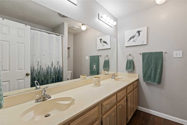 425 Kelley Court, Fort Worth, TX 76120