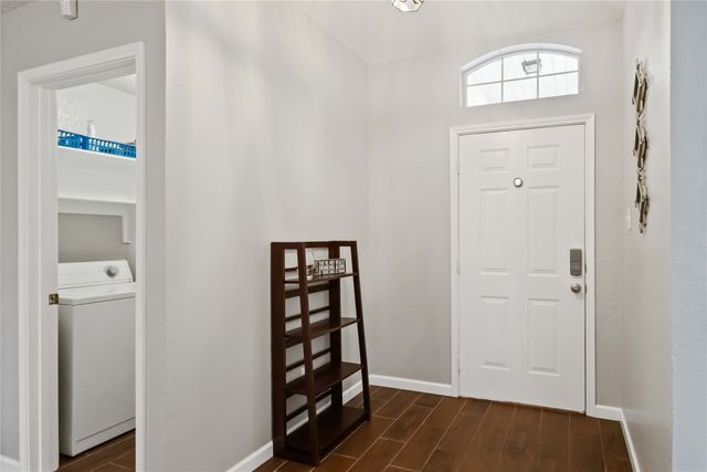 425 Kelley Court, Fort Worth, TX 76120