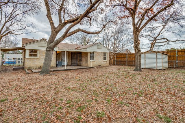 2629 Bowling Green Avenue, Dallas, TX 75216