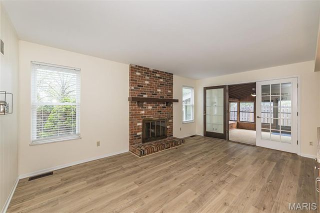 716 Reinke Road, Ballwin, MO 63021