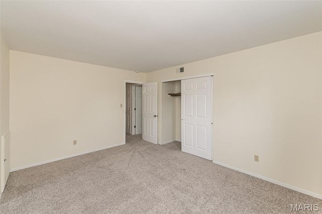 716 Reinke Road, Ballwin, MO 63021