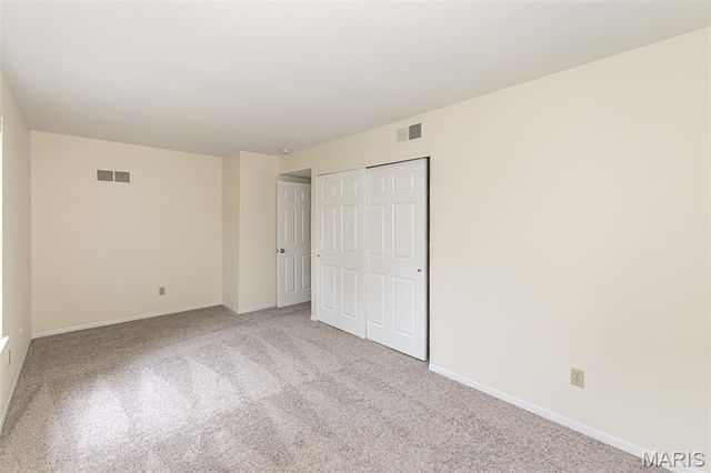 716 Reinke Road, Ballwin, MO 63021
