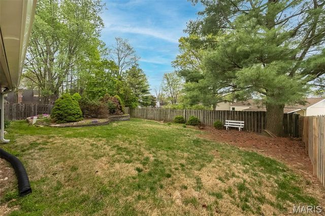 716 Reinke Road, Ballwin, MO 63021