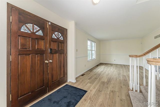 716 Reinke Road, Ballwin, MO 63021