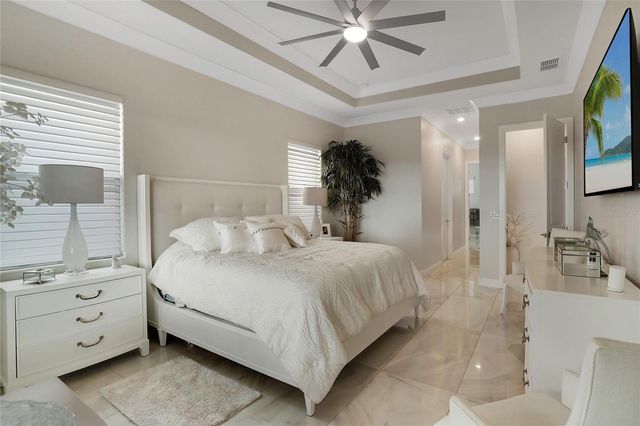 4922 SPARKLING SEA LANE, Lakewood Ranch, FL 34211