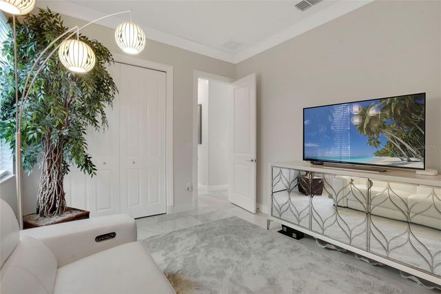 4922 SPARKLING SEA LANE, Lakewood Ranch, FL 34211