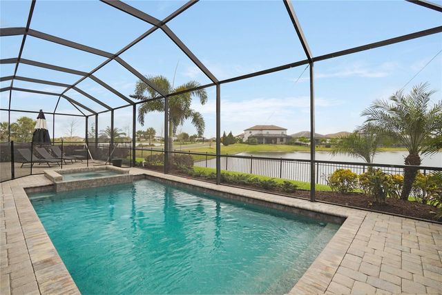 4922 SPARKLING SEA LANE, Lakewood Ranch, FL 34211