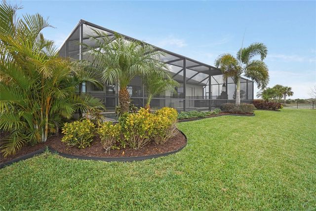 4922 SPARKLING SEA LANE, Lakewood Ranch, FL 34211