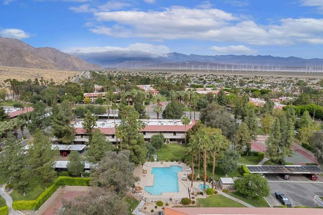 2860 N Los Felices Road 214, Palm Springs, CA 92262