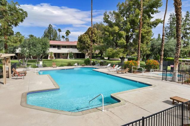 2860 N Los Felices Road 214, Palm Springs, CA 92262