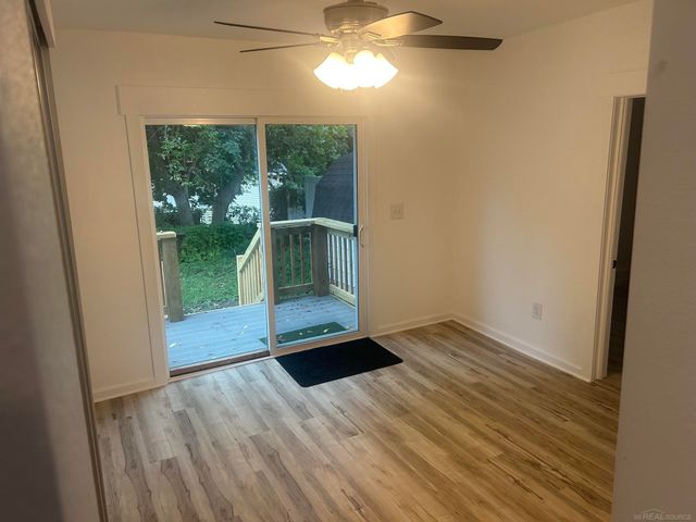 1473 Division Street, Muskegon, MI 49441
