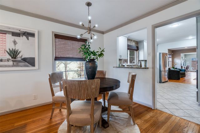 9702 Lakemont Drive, Dallas, TX 75220