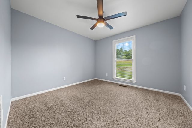 1084 Taylorsville Rd, Lebanon, TN 37087