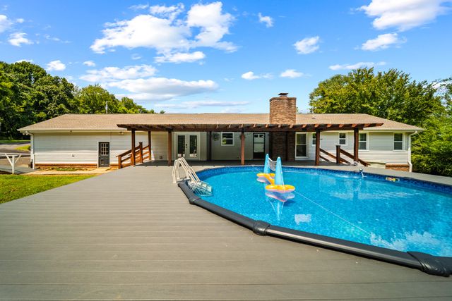 1084 Taylorsville Rd, Lebanon, TN 37087