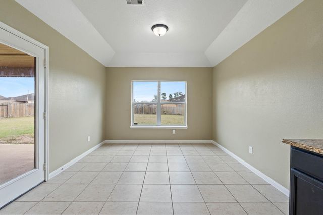 18875 Maverick Ranch Road E, Magnolia, TX 77355