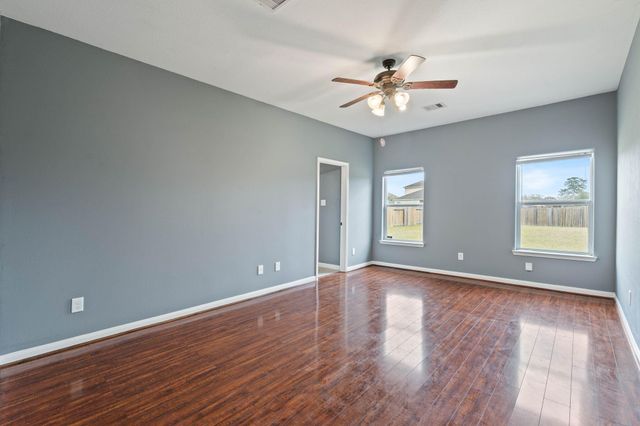 18875 Maverick Ranch Road E, Magnolia, TX 77355