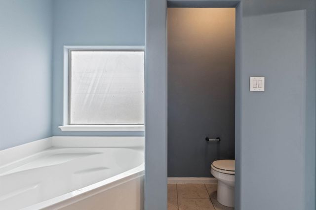 18875 Maverick Ranch Road E, Magnolia, TX 77355