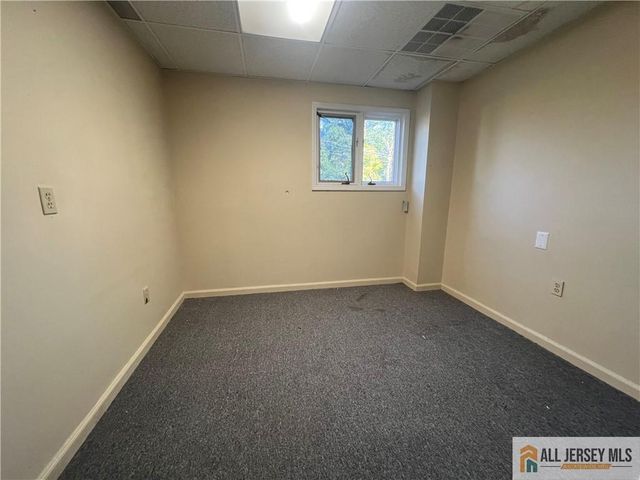 636 Easton Avenue, Somerset, NJ 08873