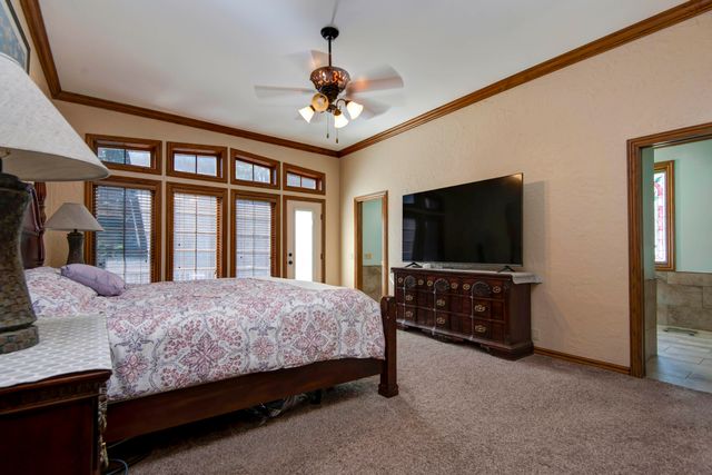 5118 S Chelsea Avenue, Springfield, MO 65804