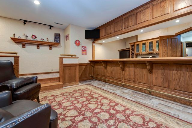 5118 S Chelsea Avenue, Springfield, MO 65804