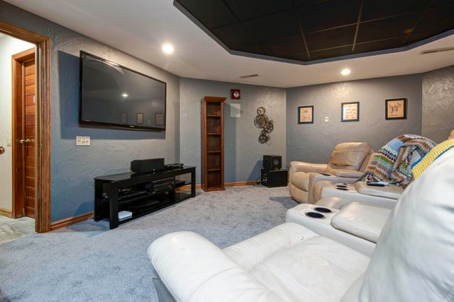 5118 S Chelsea Avenue, Springfield, MO 65804