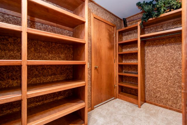 5118 S Chelsea Avenue, Springfield, MO 65804
