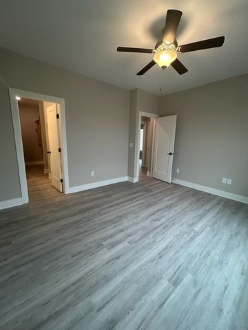 12803-12805 E Blake St, Wichita, KS 67230