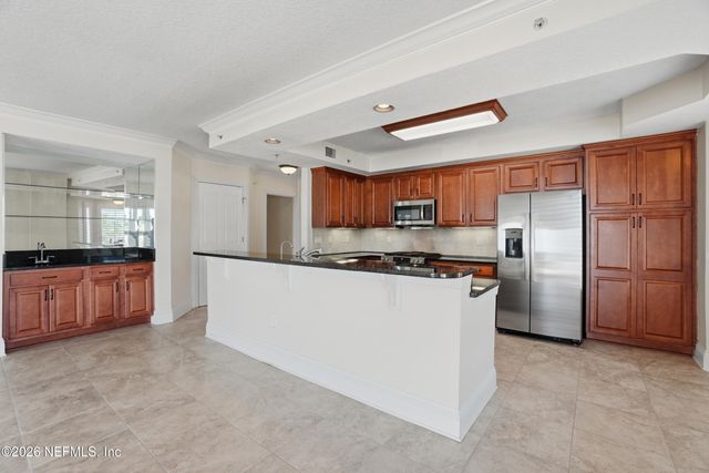 932 1ST Street N 203, Jacksonville Beach, FL 32250