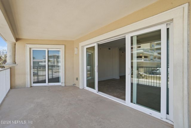 932 1ST Street N 203, Jacksonville Beach, FL 32250