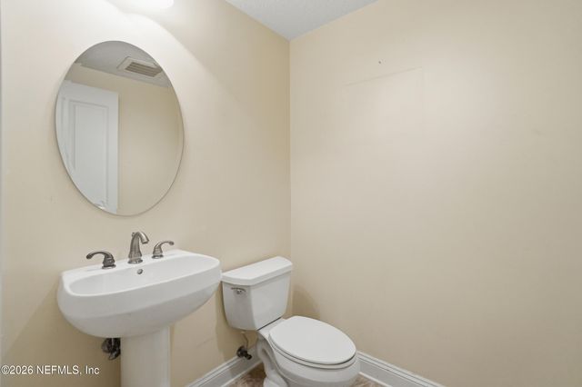 932 1ST Street N 203, Jacksonville Beach, FL 32250