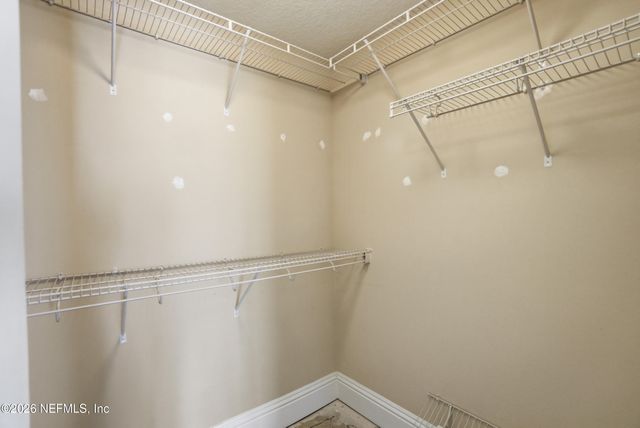 932 1ST Street N 203, Jacksonville Beach, FL 32250