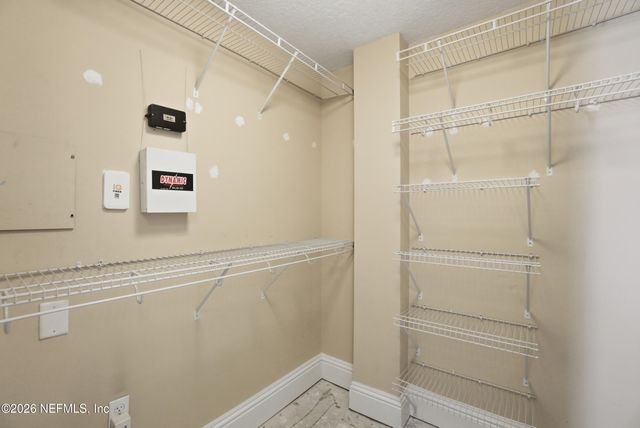 932 1ST Street N 203, Jacksonville Beach, FL 32250