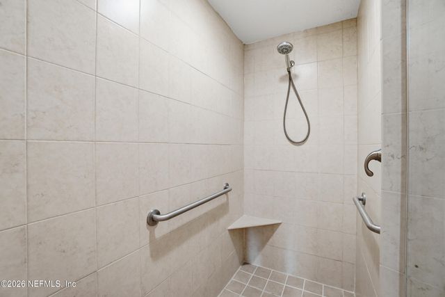 932 1ST Street N 203, Jacksonville Beach, FL 32250