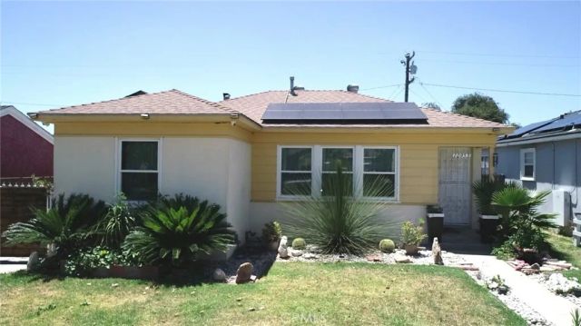 10953 Sampson Avenue, Lynwood, CA 90262