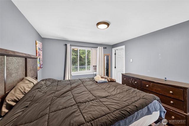 9301 202nd Avenue E, Bonney Lake, WA 98391