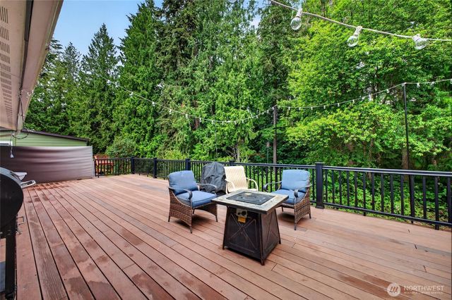 9301 202nd Avenue E, Bonney Lake, WA 98391