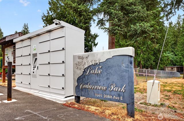 9301 202nd Avenue E, Bonney Lake, WA 98391