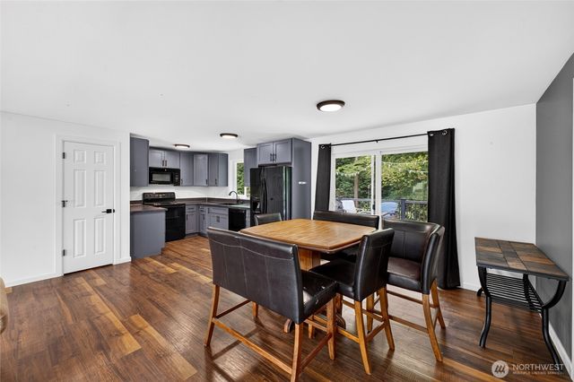 9301 202nd Avenue E, Bonney Lake, WA 98391