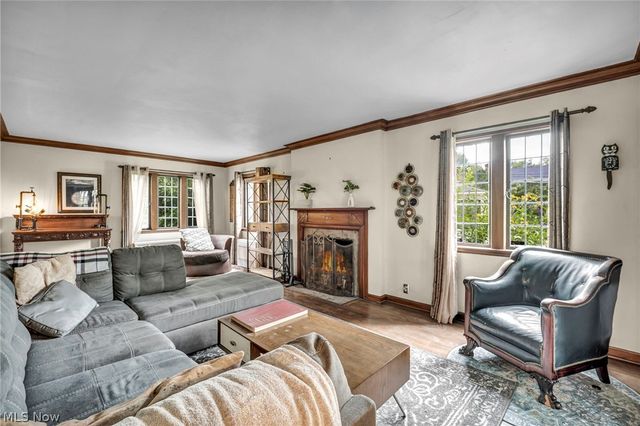 18126 Lomond Boulevard, Shaker Heights, OH 44122