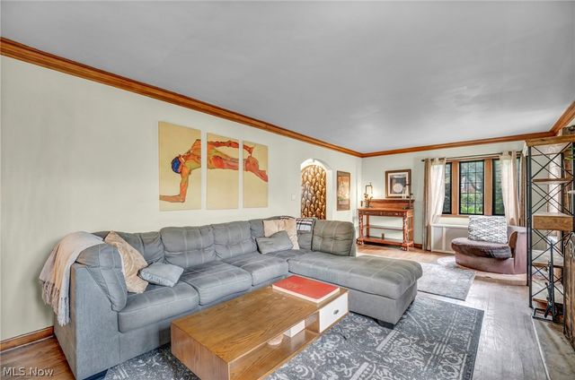 18126 Lomond Boulevard, Shaker Heights, OH 44122