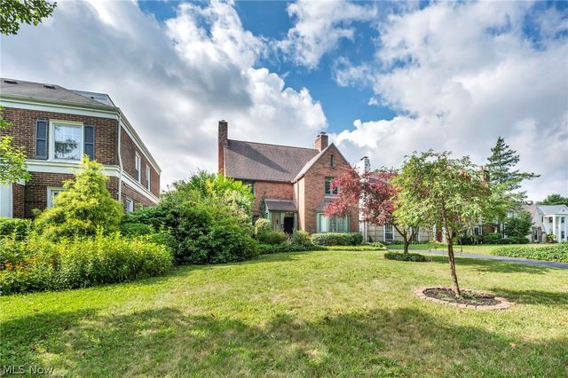 18126 Lomond Boulevard, Shaker Heights, OH 44122