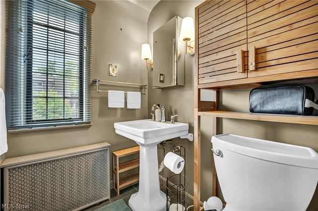 18126 Lomond Boulevard, Shaker Heights, OH 44122