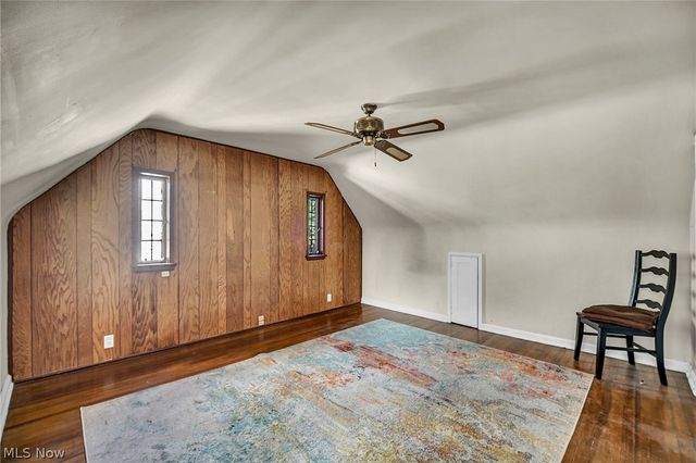 18126 Lomond Boulevard, Shaker Heights, OH 44122