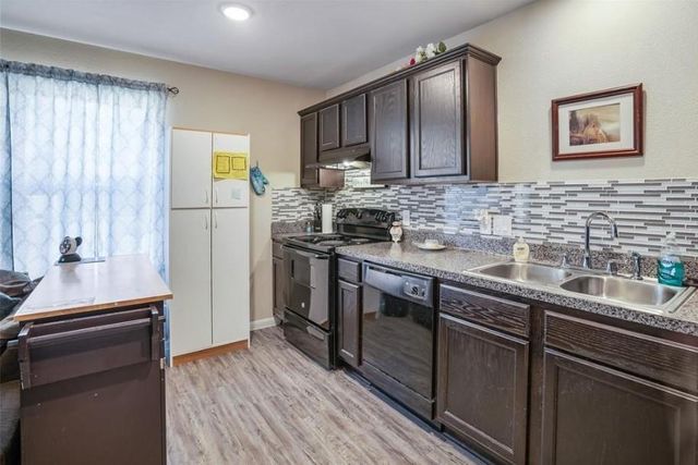 16693 E Hammon, Montgomery, TX 77316