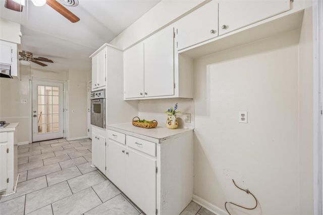 435 Rolling Wood Road, Baytown, TX 77520