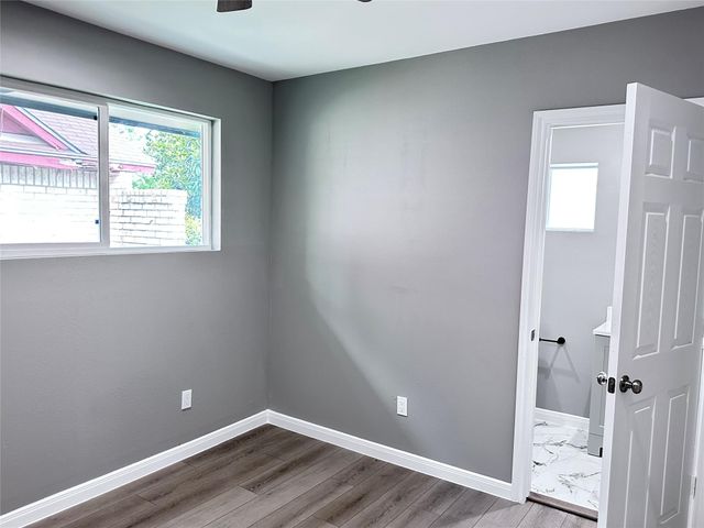 4519 Oak Shadows Drive, Houston, TX 77091