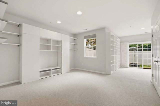 677 TIVOLI RD, Frederick, MD 21703