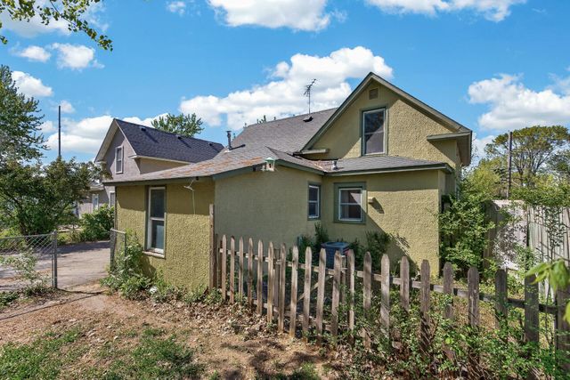 616 Johnson Street, Anoka, MN 55303